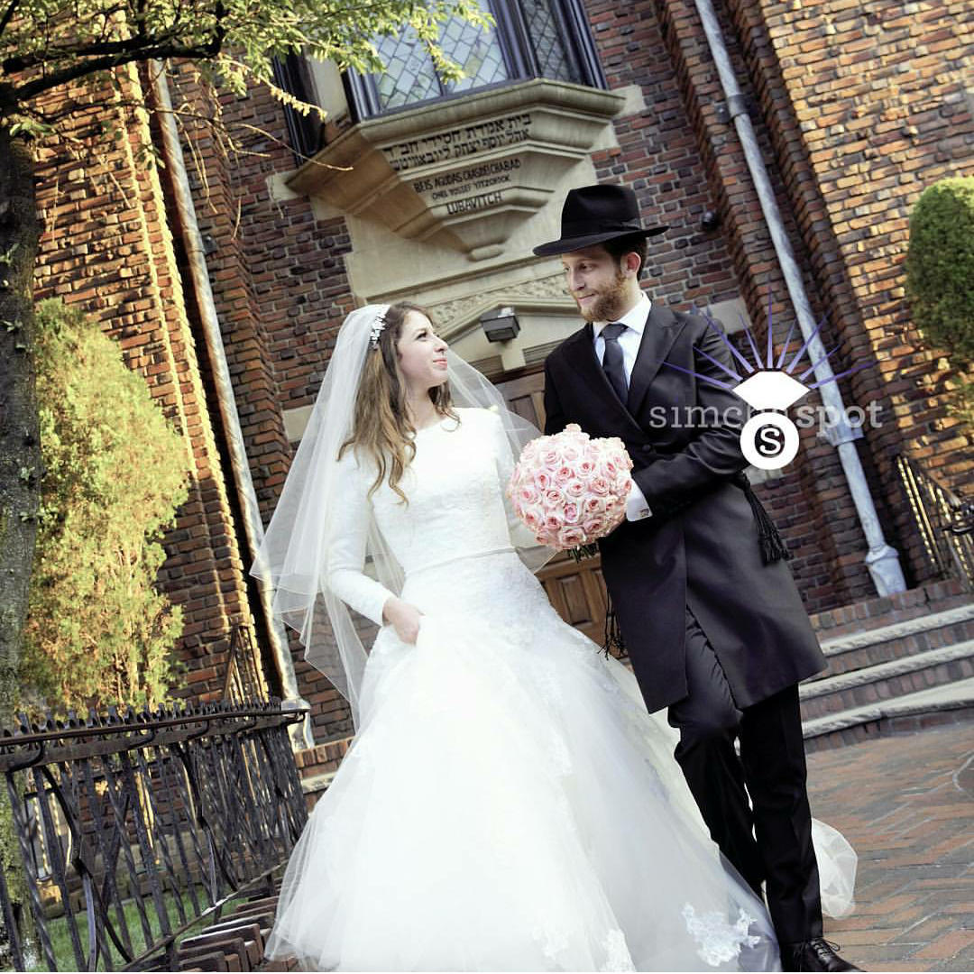 Wedding of Meir Hecht (Crown Heights) and Chaya Mushka Halon (Crown